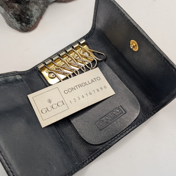 Authentic Gucci Key Holder - Picture 5 of 6